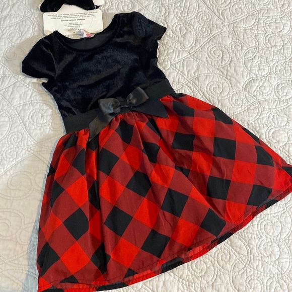 Fairytale Girls Velvet Tulle Plaid Dress with Matching Doll Dress - Picture 2 of 12